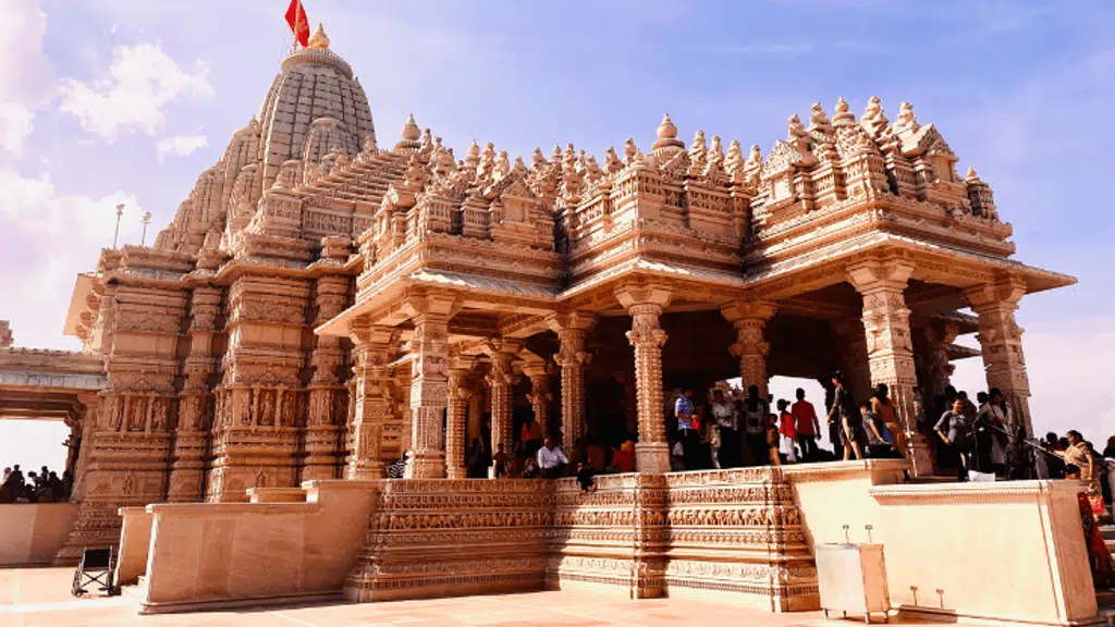 Sri Dwaraka Mai Tours and Travels