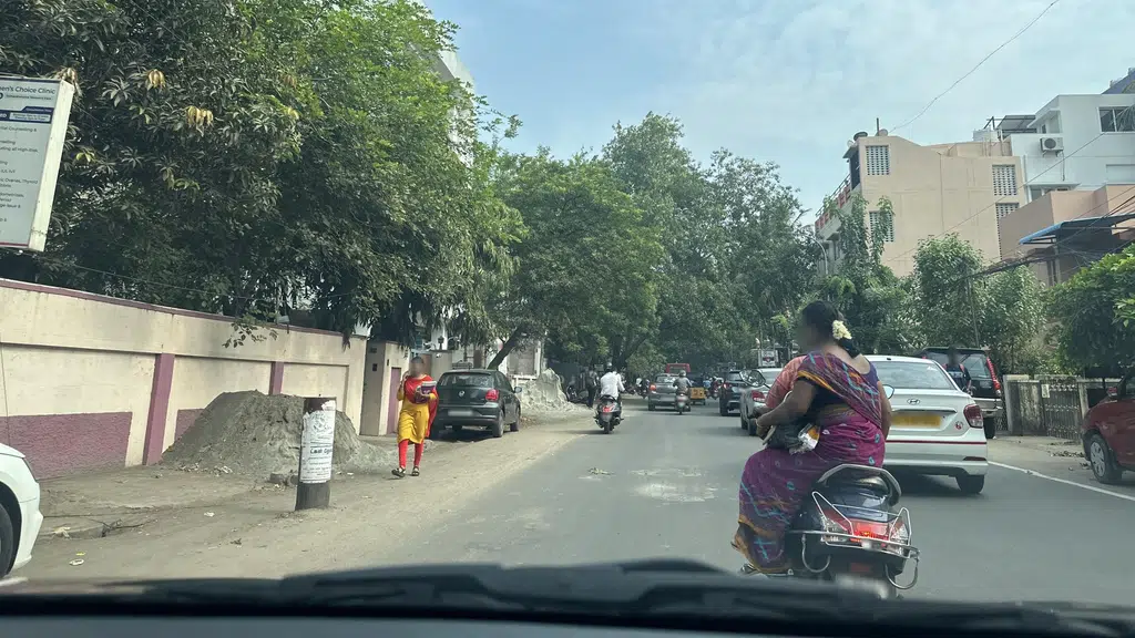 ICICI Bank Limited, Chennai-Annanagar 15th Main Rd