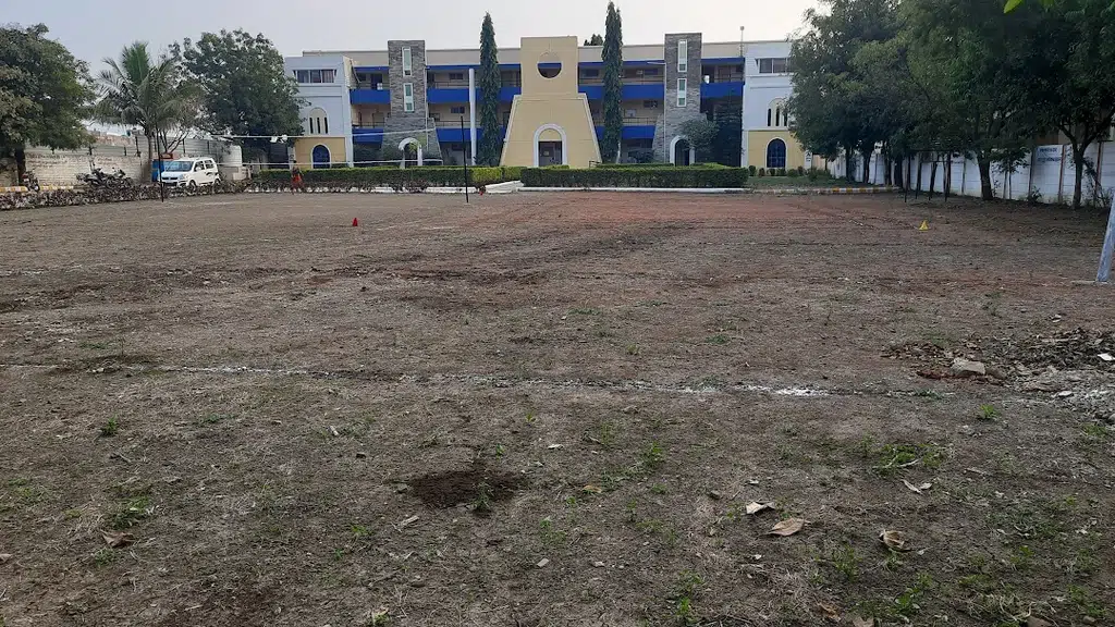 Geetai Arts and Commerce College