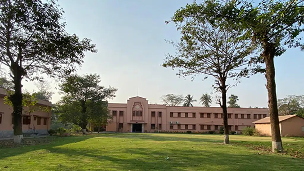 Ramakrishna Sarada Mission Vivekananda Vidyabhavan