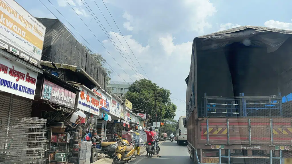 Khapoli Bus Station
