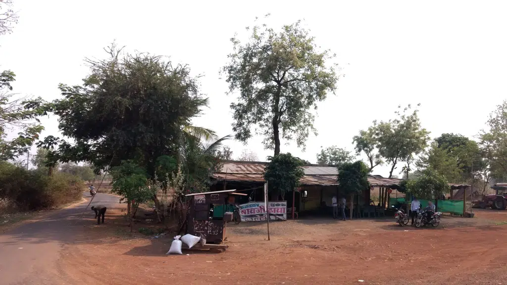 Kaveri Bar and Mohan Da Dhaba