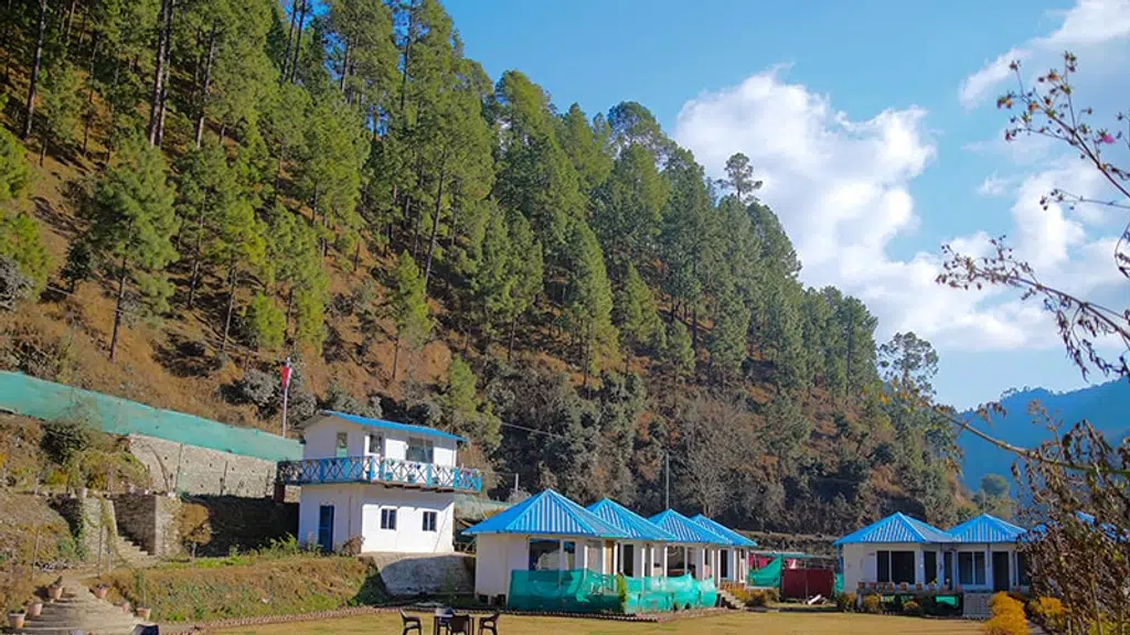 Blossom Bliss Resort, Padampuri, Uttrakhand