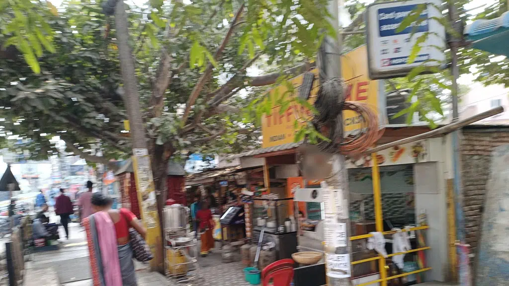 Munni Market
