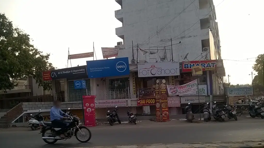 Hotel Ravi Residency
