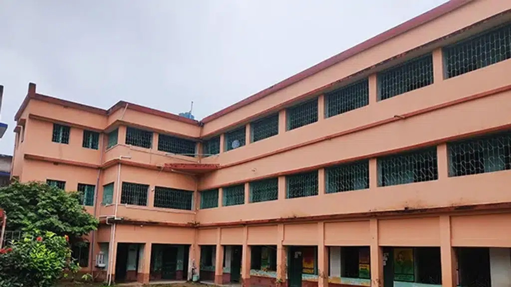 Bulbulitala Sishuniketan HIGH School