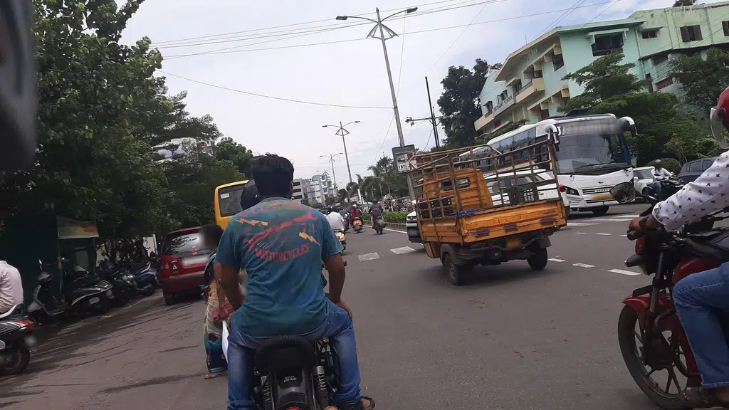 Moto Axis