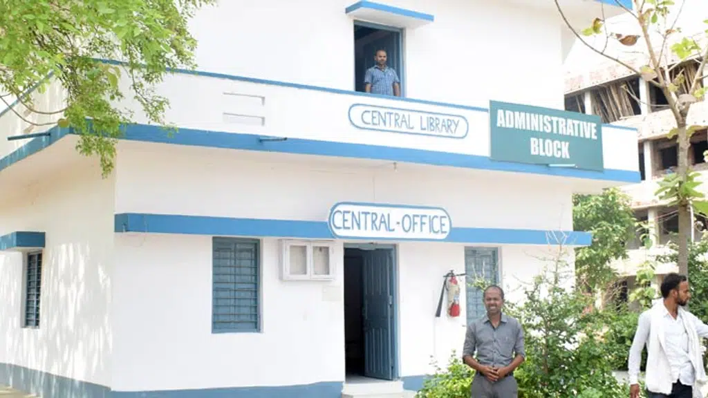 Mahabodhi Teachers Training College