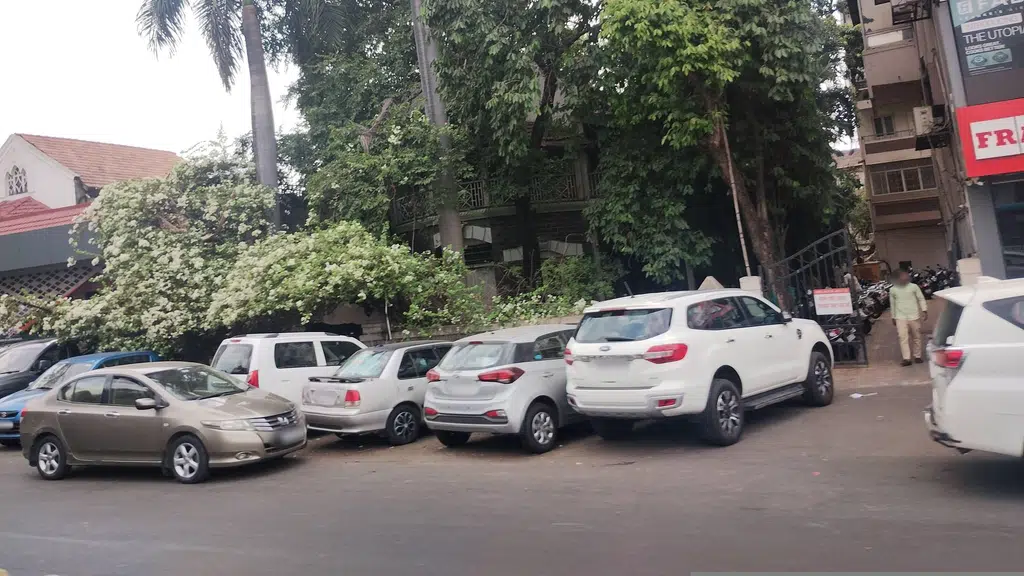 Virwani Plaza