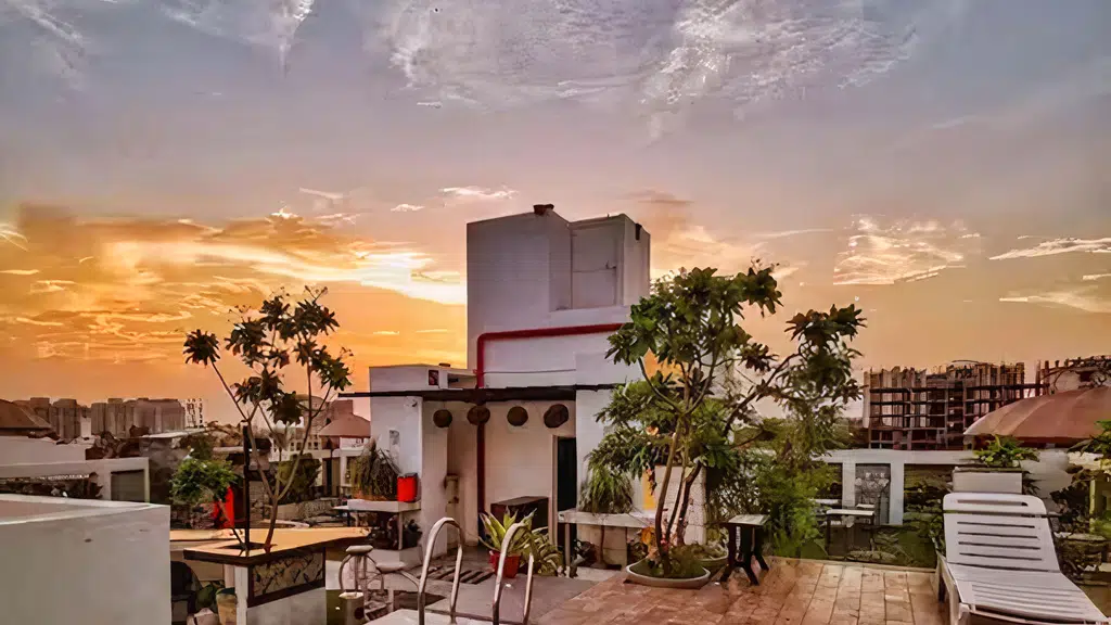 Sahib's Hotels