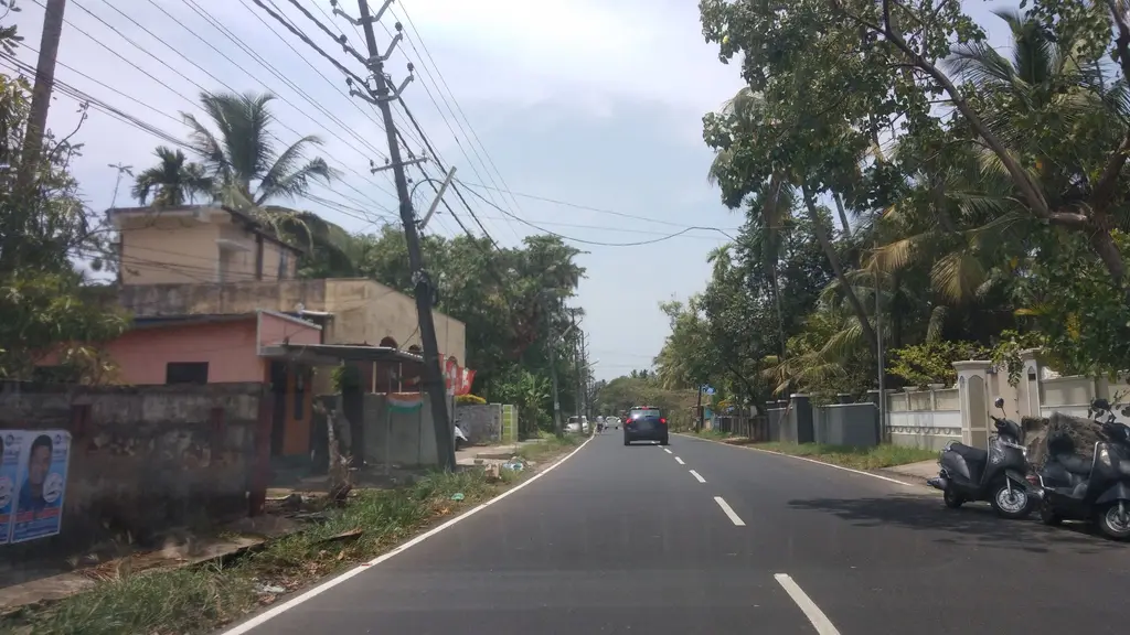 Kannamali Bus Stop 2 Cheria Kadavoo