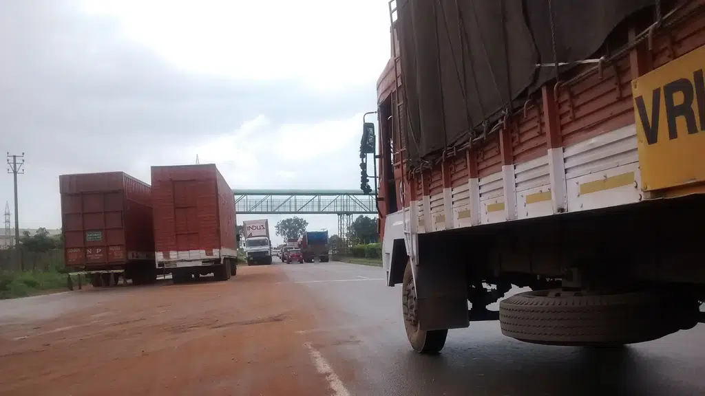 Dobbaspet. Tumkur Road