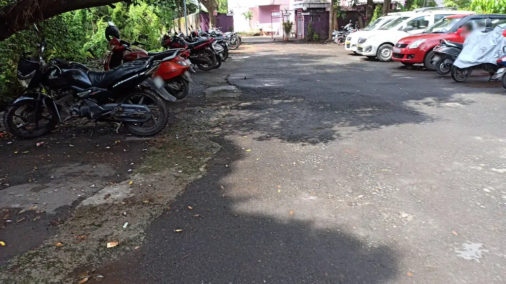 Saraswati Co OP Housing Society D