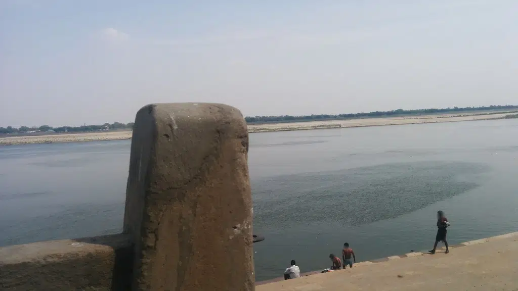 Ganesh Mandir Ghat