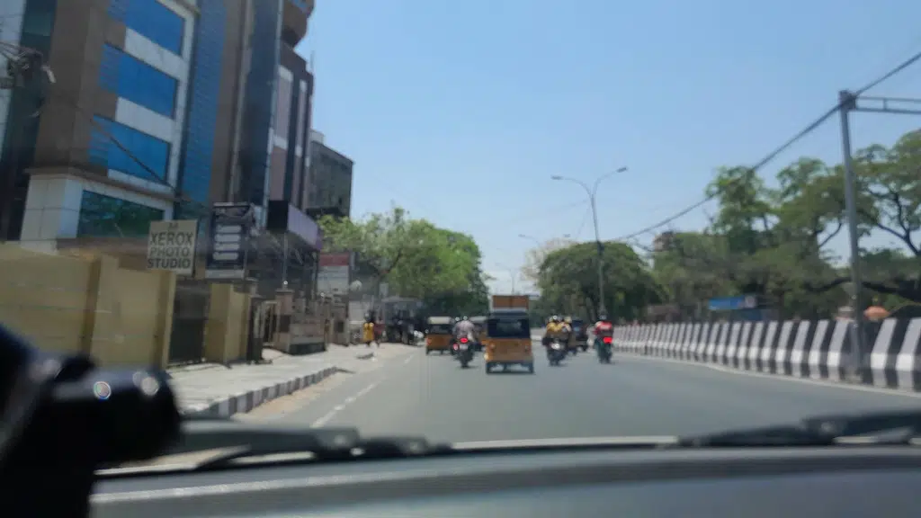 Akbar Travels