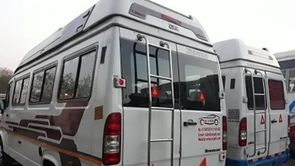 Tempo Traveller Hire in Delhi