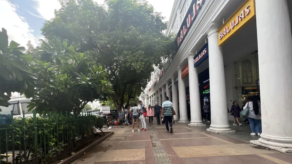 Hush Puppies Store