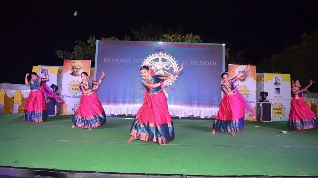 Blooms Academy
