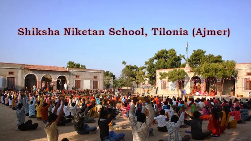 Shiksha Niketan School, Tilonia