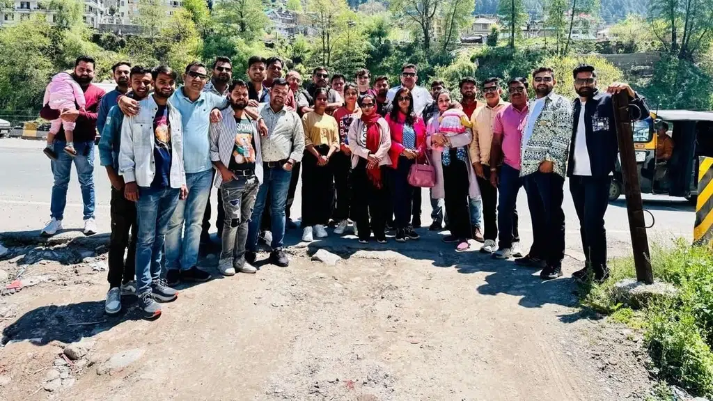 Hindustan Travels