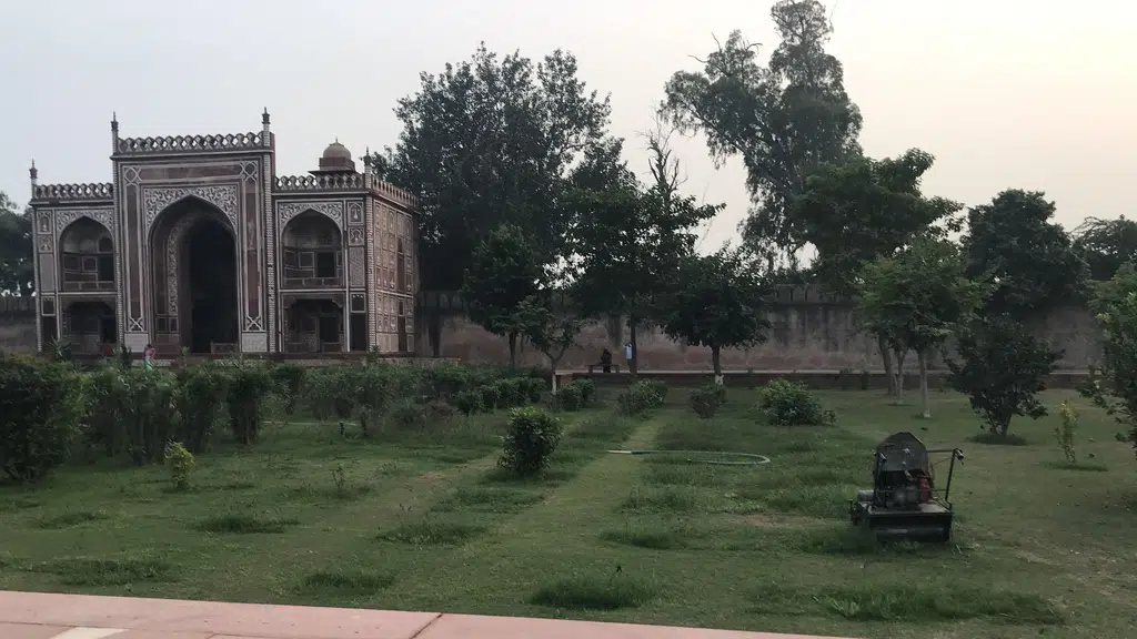 Tomb of Itimad ud Daulah | Baby Taj
