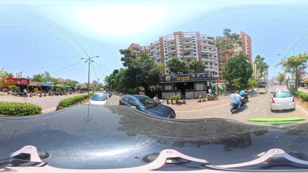 Dwarkadhish Farsan Mart