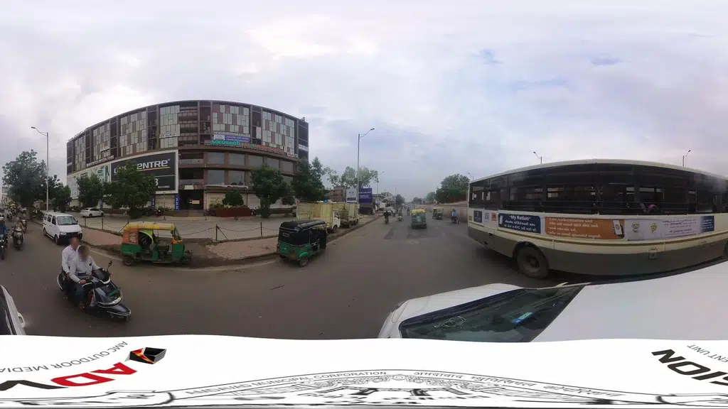 Laxman Auto