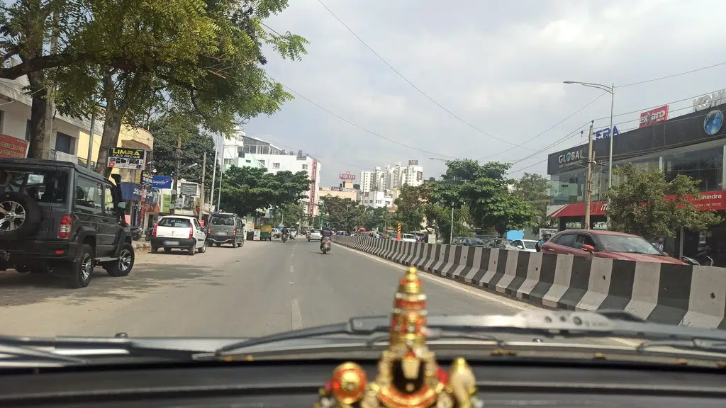 Asli Bombaiya Chaats
