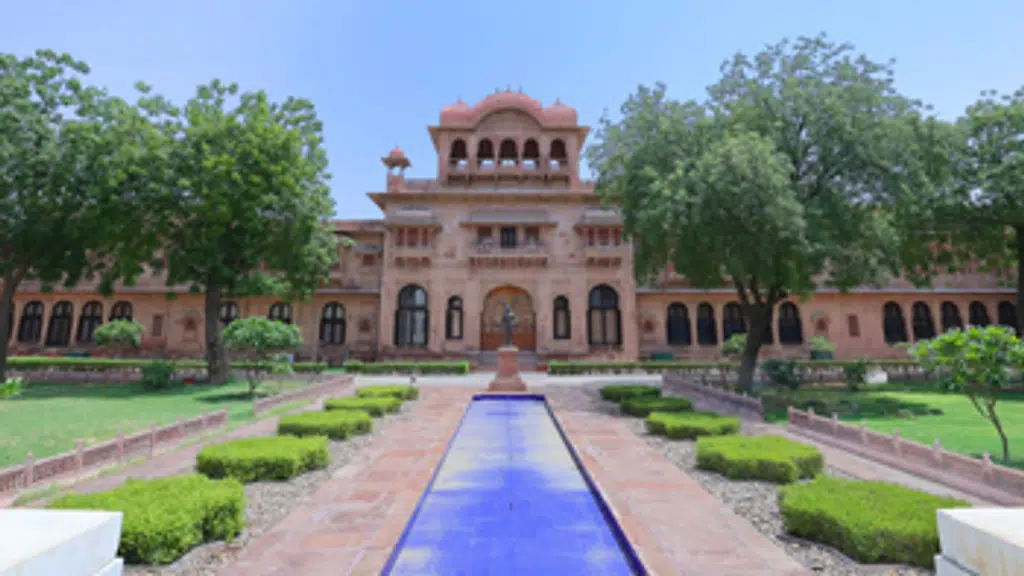 The Lallgarh Palace