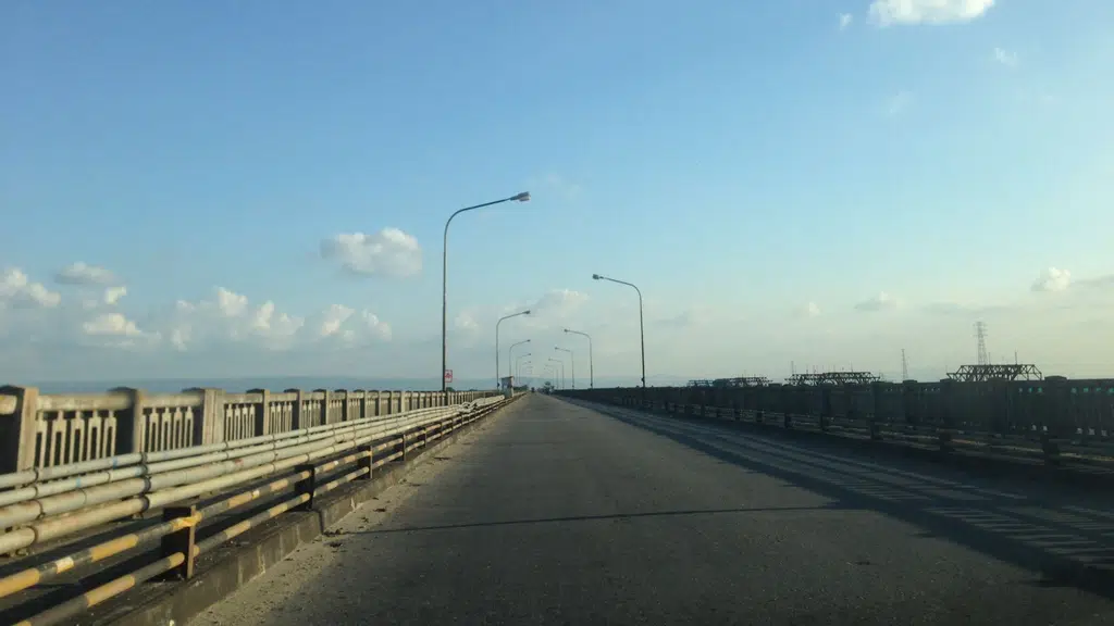 Koliabhumura Bridge, Tezpur