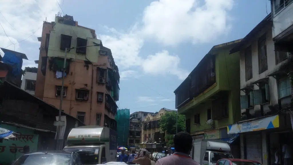 Maruti Cargo & Courier