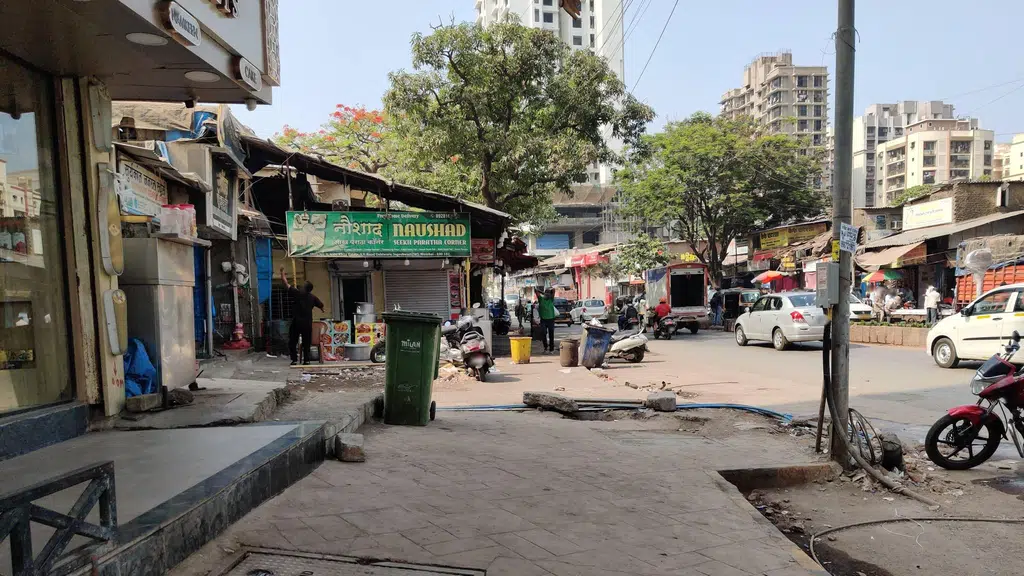 Hassan Khan Dalwai Chowk