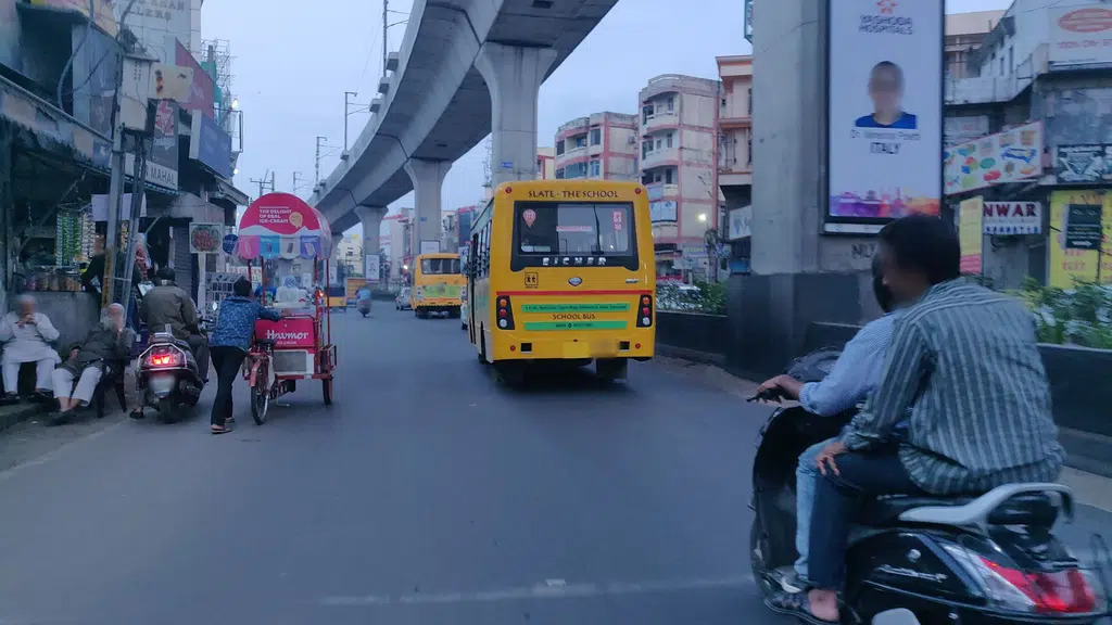 Nalagond X Road Bus Stop