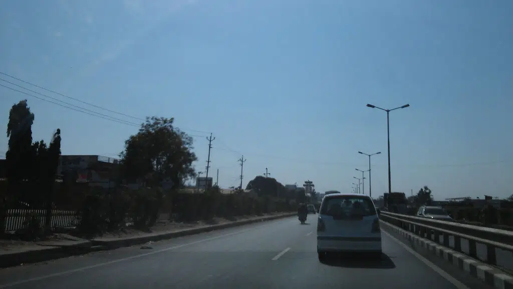 Swaraj Tractor - M/S Navnit Lal M.Mehta