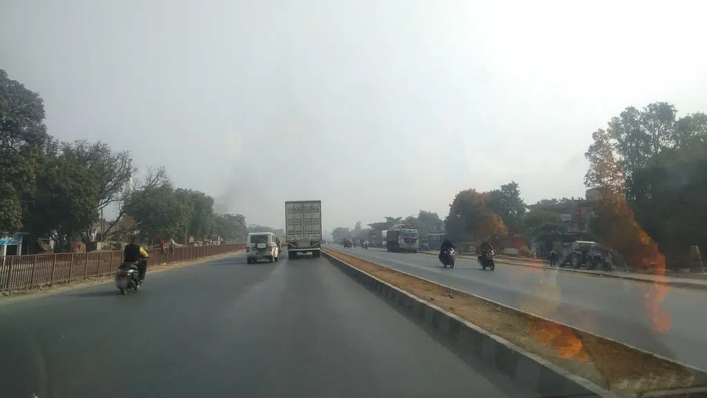 Adhyatmik Yog and Prakritik Chikitsa Kendra