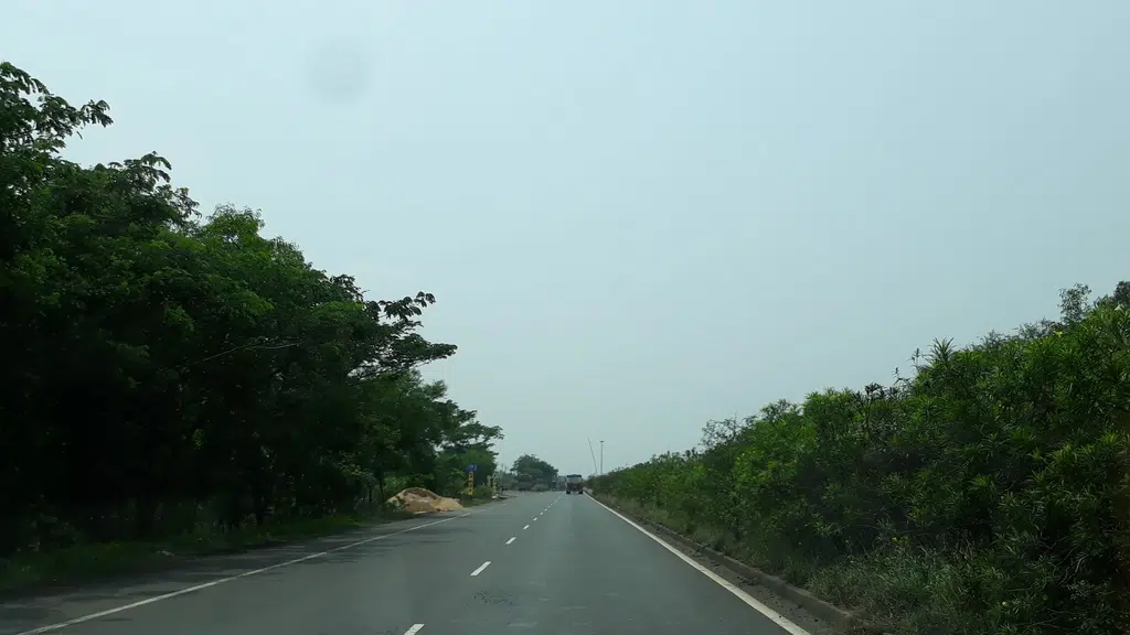 Kapasaria School Mor Bus Stop
