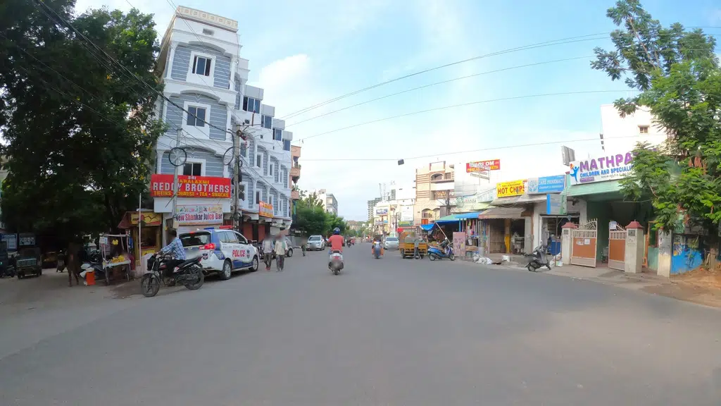 Maruthi Tiffins and Tea Center