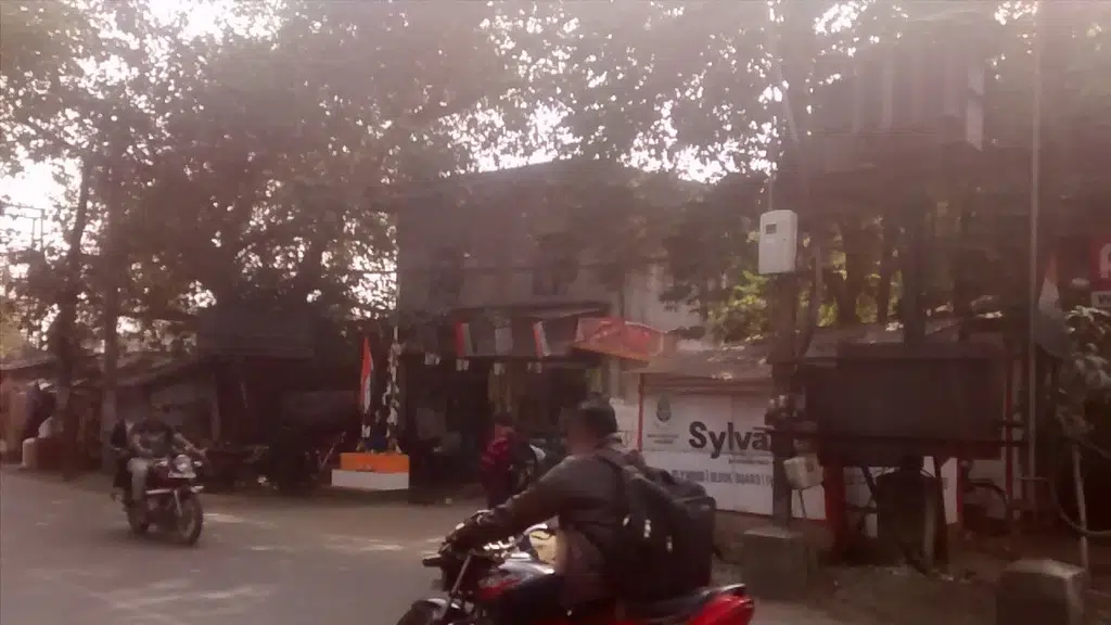 Jiban Tari Pharmacy