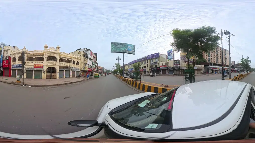 Maharaja Fast Food and Chicken Roll Corner