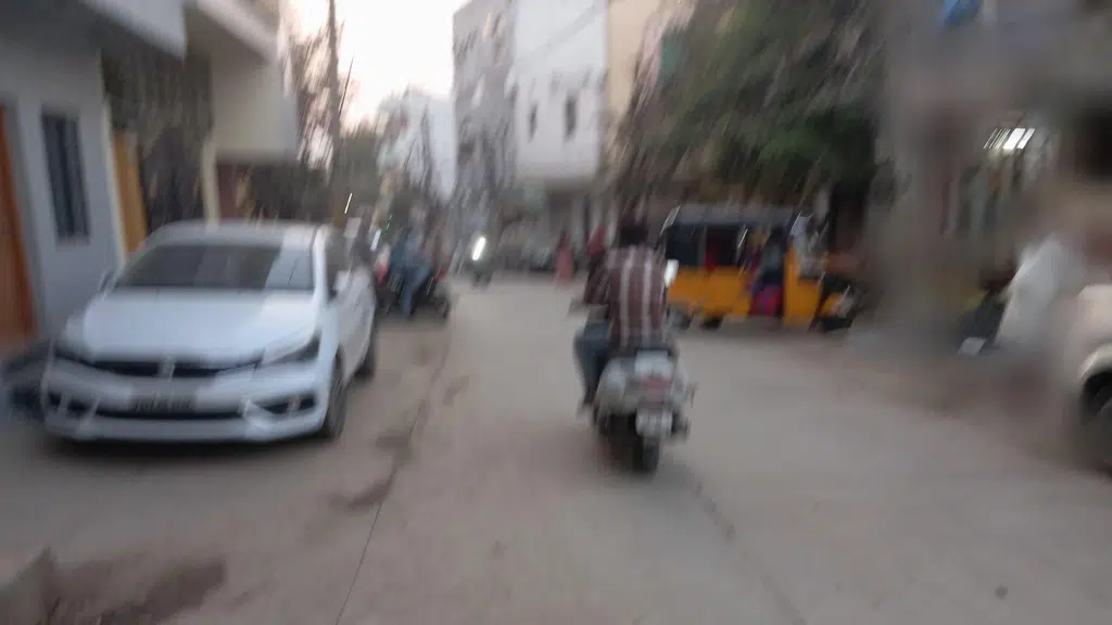 Maktaba Islamia Rouzatul Ashraf