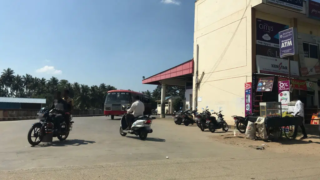 Basaveshwara Provision Store