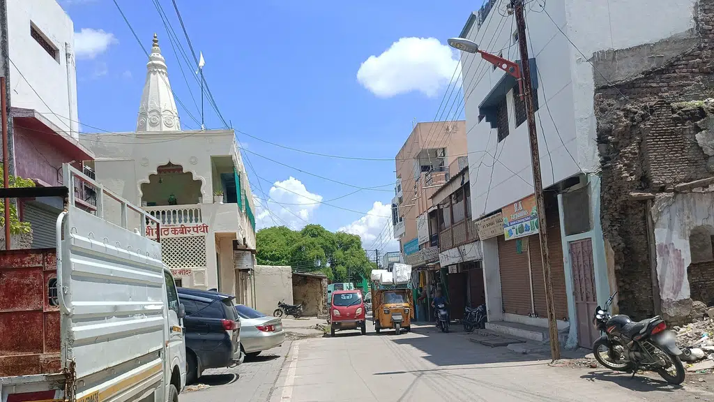 Ajhar Nasbandi Clinic