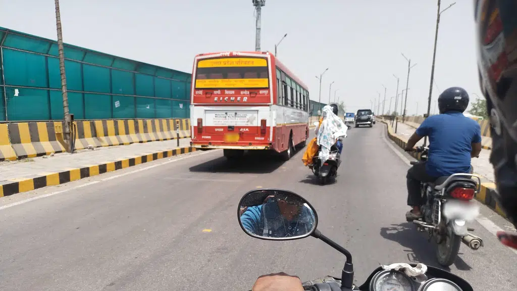 Jhakarkati Kanpur Bus Station