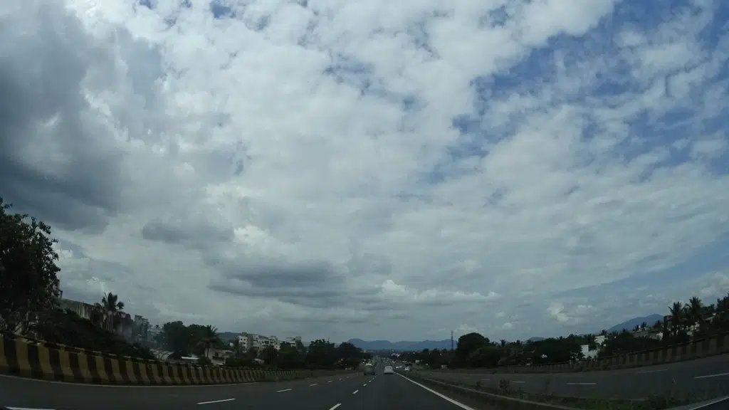 Unique Automobiles (Cars) Pvt. Ltd. - Pune-Kolhapur Road