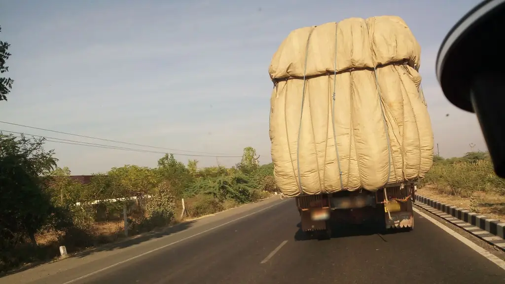 Bharat Benz, Sealand Trucking