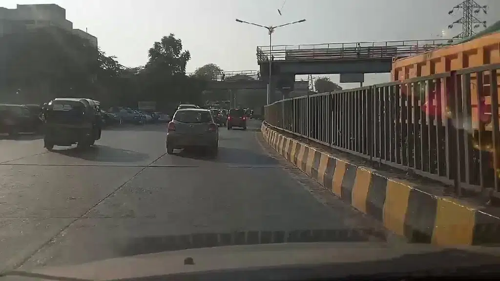 Counting Cars Kurla