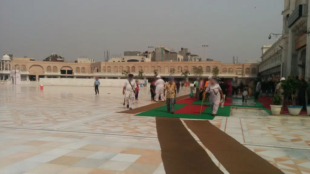 Harsa Chhina Ambersar Wale