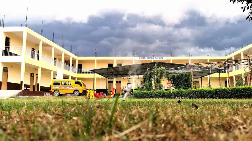 Pihani Public School