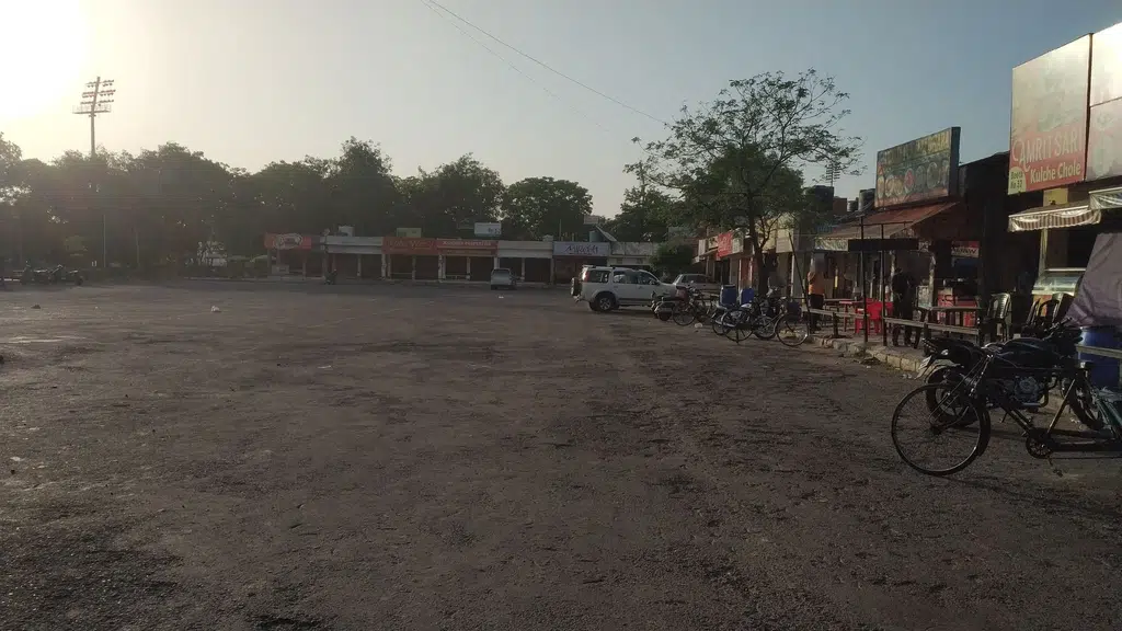 Waraich Taxi Stand
