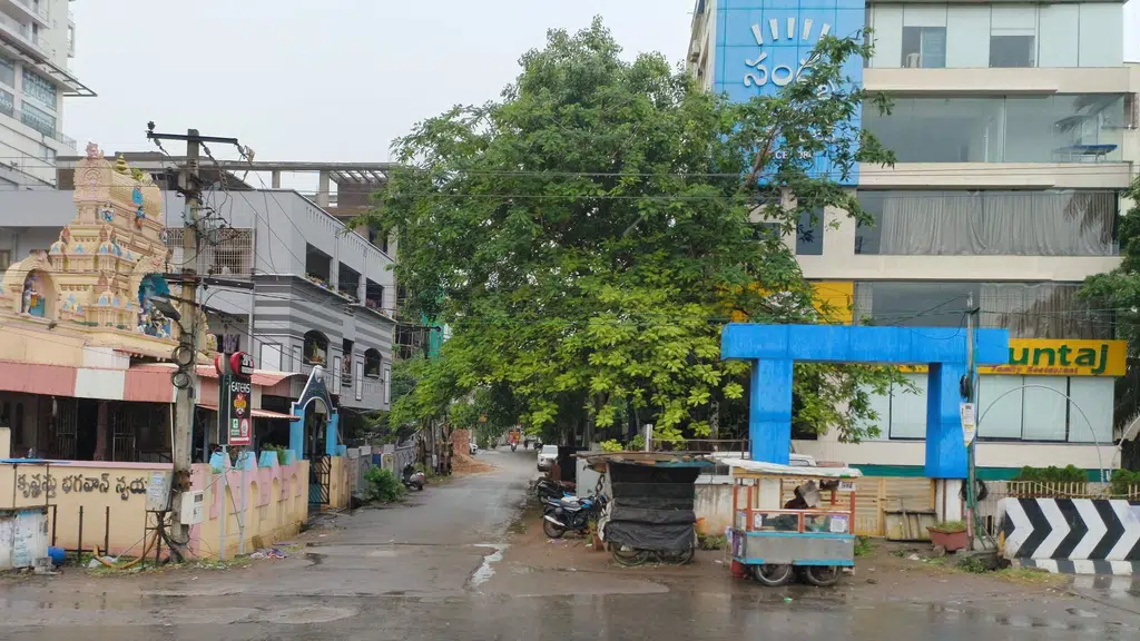 Om Murugan Apartments